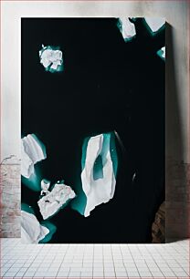 Πίνακας, Aerial View of Icebergs in Dark Water Εναέρια άποψη των παγόβουνων στο σκοτεινό νερό