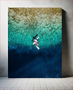 Πίνακας, Aerial View of Seaplane on Turquoise Waters Εναέρια άποψη του υδροπλάνου στα τιρκουάζ νερά