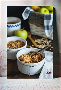 Πίνακας, Apple Crumble on a Wooden Table Apple Crumble σε ξύλινο τραπέζι