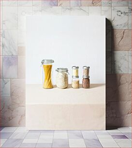Πίνακας, Assorted Grains and Pasta in Jars Ποικιλία δημητριακών και ζυμαρικών σε βάζα