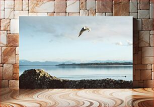 Πίνακας, Bird in Flight over Serene Lake Πουλί σε πτήση πάνω από τη γαλήνια λίμνη
