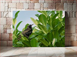 Πίνακας, Bird on Green Leaves Πουλί σε πράσινα φύλλα