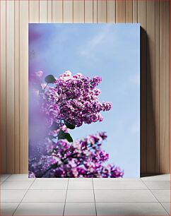 Πίνακας, Blooming Lilacs Under Clear Sky Ανθισμένες πασχαλιές κάτω από τον καθαρό ουρανό
