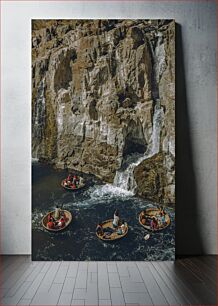Πίνακας, Boats at the Waterfall Βάρκες στον Καταρράκτη