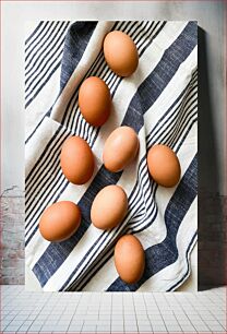 Πίνακας, Brown Eggs on Striped Cloth Καφέ αυγά σε ριγέ πανί