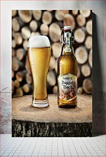 Πίνακας, Chilled Beer with Lager Bottle Παγωμένη μπύρα με μπουκάλι Lager