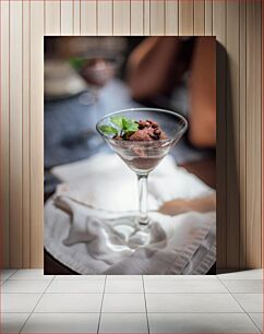 Πίνακας, Chocolate Dessert in Martini Glass Επιδόρπιο σοκολάτας σε ποτήρι Martini