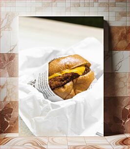 Πίνακας, Close-up of a Cheeseburger Κοντινό πλάνο ενός Cheeseburger