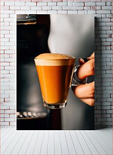 Πίνακας, Close-up of a Hand Holding a Cup of Coffee Κοντινό πλάνο ενός χεριού που κρατά ένα φλιτζάνι καφέ