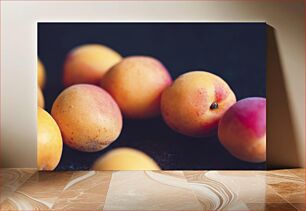 Πίνακας, Close-up of Fresh Apricots Κοντινό πλάνο με φρέσκα βερίκοκα