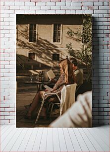 Πίνακας, Couple Reading at an Outdoor Café Ζευγάρι που διαβάζει σε ένα υπαίθριο καφέ