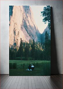 Πίνακας, Couple Relaxing in Mountain Valley Ζευγάρι που χαλαρώνει στο Mountain Valley