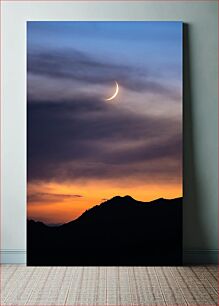 Πίνακας, Crescent Moon over Mountain at Dusk Ημισέληνος πάνω από το βουνό στο σούρουπο