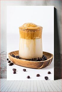Πίνακας, Dalgona Coffee with Coffee Beans Καφές Dalgona με κόκκους καφέ