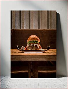 Πίνακας, Delicious Burger on a Rustic Table Νόστιμο μπιφτέκι σε ρουστίκ τραπέζι