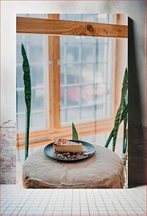 Πίνακας, Delicious Cheesecake by the Window Νόστιμο Cheesecake δίπλα στο παράθυρο