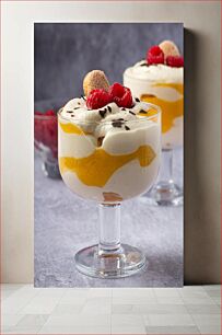 Πίνακας, Delicious Dessert with Raspberries Νόστιμο επιδόρπιο με σμέουρα