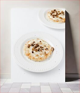 Πίνακας, Delicious Flatbread with Cheese and Nuts Νόστιμο πλακέ ψωμί με τυρί και ξηρούς καρπούς