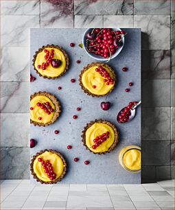 Πίνακας, Delicious Fruit Tarts with Berries Νόστιμες τάρτες φρούτων με μούρα