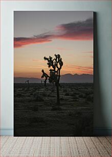 Πίνακας, Desert Sunset with Tree Silhouette Ηλιοβασίλεμα της ερήμου με σιλουέτα δέντρου