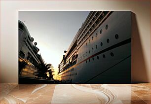 Πίνακας, Docked Cruise Ships at Sunset Ελλιμενισμένα κρουαζιερόπλοια στο ηλιοβασίλεμα