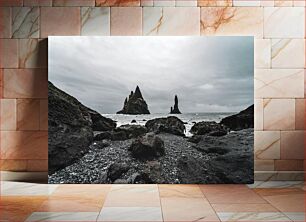 Πίνακας, Dramatic Coastal Rocks Δραματικοί Παράκτιοι Βράχοι