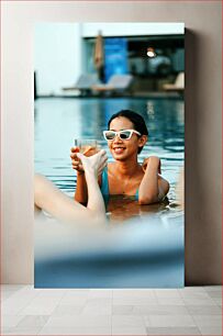 Πίνακας, Enjoying a Poolside Drink Απολαμβάνοντας ένα ποτό δίπλα στην πισίνα