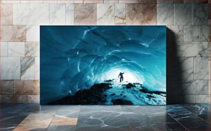 Πίνακας, Explorer in an Ice Cave Εξερευνητής σε μια σπηλιά πάγου