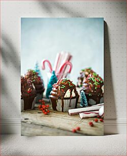 Πίνακας, Festive Cupcakes with Candy Canes Γιορτινά Cupcakes με ζαχαρωτά