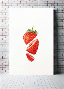 Πίνακας, Floating Sliced Strawberry Πλωτή φράουλα σε φέτες