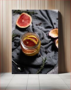 Πίνακας, Fresh Grapefruit in Jar Φρέσκο ​​γκρέιπφρουτ σε βάζο