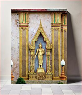 Πίνακας, Golden Buddha Statue in Temple Χρυσό άγαλμα του Βούδα στο ναό