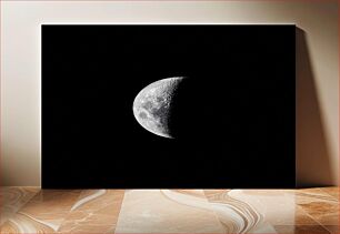 Πίνακας, Half Moon in Space Μισή Σελήνη στο Διάστημα