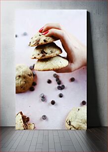 Πίνακας, Hand Holding Stack of Cookies Χέρι που κρατά στοίβα μπισκότων