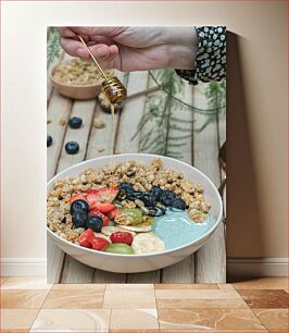 Πίνακας, Healthy Breakfast Bowl with Fruits and Granola Υγιεινό μπολ πρωινού με φρούτα και γκρανόλα