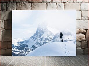 Πίνακας, Hiker in Snowy Mountains Πεζοπόρος στα Χιονισμένα Όρη