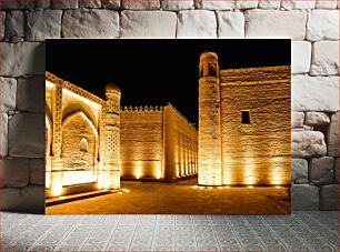 Πίνακας, Historic Illuminated Brick Structure at Night Ιστορική φωτισμένη κατασκευή από τούβλα τη νύχτα