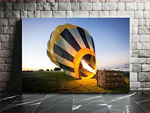 Πίνακας, Hot Air Balloon Inflation at Dawn Φούσκωμα αερόστατου την αυγή