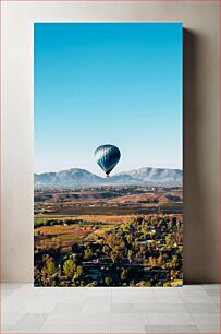 Πίνακας, Hot Air Balloon Over Countryside Μπαλόνι ζεστού αέρα πάνω από την ύπαιθρο