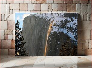 Πίνακας, Illuminated Cliffside in Winter Φωτισμένος βράχος τον χειμώνα