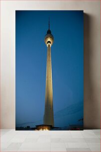 Πίνακας, Illuminated TV Tower at Dusk Φωτισμένος πύργος τηλεόρασης στο σούρουπο