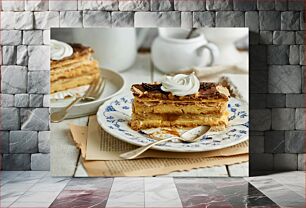 Πίνακας, Layered Pastry Dessert with Cream Επιδόρπιο ζαχαροπλαστικής σε στρώσεις με κρέμα