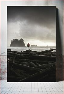 Πίνακας, Lonely Figure on a Stormy Beach Μοναχική Φιγούρα σε μια Θυελλώδη Παραλία