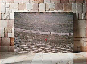 Πίνακας, Lonely Wanderer in the Ancient Amphitheater Μοναχικός Περιπλανώμενος στο Αρχαίο Αμφιθέατρο