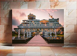 Πίνακας, Luxury Cruise Ship at Sunset Πολυτελές κρουαζιερόπλοιο στο ηλιοβασίλεμα