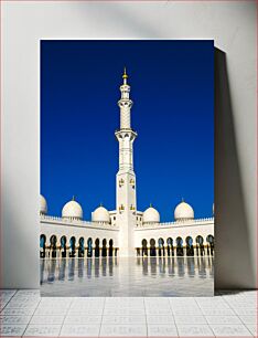 Πίνακας, Majestic Mosque under Clear Blue Sky Μεγαλοπρεπές Τζαμί κάτω από τον Καθαρό Γαλάζιο Ουρανό