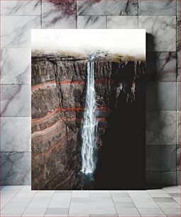 Πίνακας, Majestic Waterfall in Canyon Majestic Waterfall in Canyon
