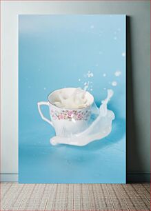 Πίνακας, Milk Splash in Floral Teacup Milk Splash σε Φλιτζάνι Τσαγιού Floral