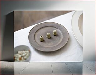 Πίνακας, Minimalistic Plate Arrangement Μινιμαλιστική διάταξη πιάτων