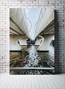 Πίνακας, Modern Bridge over Water Σύγχρονη γέφυρα πάνω από το νερό